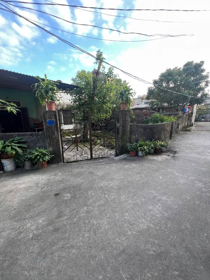 Bán đất Vinh Tân 75.63m² giá 2.25 tỷ - Sổ đỏ chính chủ, vị trí thuận lợi!