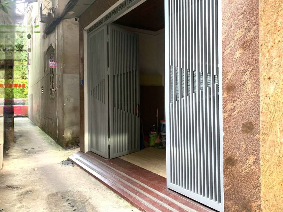 Nhà phố Yên Hoa, Tây Hồ 53m² giá 22 tỷ - Đẳng cấp ven Hồ Tây!