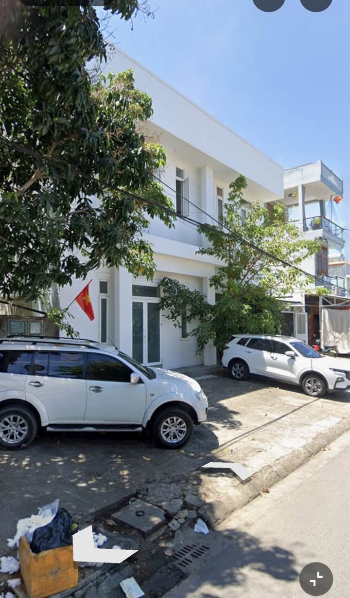 Tòa nhà văn phòng 2 tầng mặt tiền đường Tôn Đức Thắng, Nha Trang 264m² - Giá tốt thương lượng!