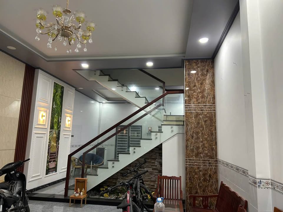 Nhà góc 1 trệt 2 lầu khu dân cư Lê Chân 59.5m² giá 3 tỷ - Vị trí an ninh cao!