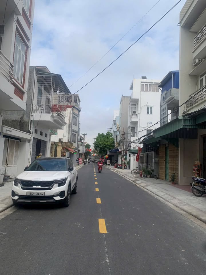 Nhà 2 tầng mặt đường Trữ Khê, Kiến An, Hải Phòng, 42m² - Cơ hội kinh doanh tuyệt vời!