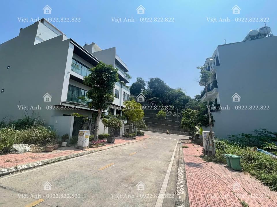 Bán đất liền kề Đồi Ngân Hàng Hạ Long 85m² giá 700 triệu - Đất đẹp, thổ cư ổn định!