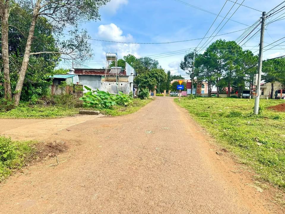 Đất thổ cư Ia Dêr 250m² giá 600 triệu - Đầu tư sinh lời nhanh chóng!