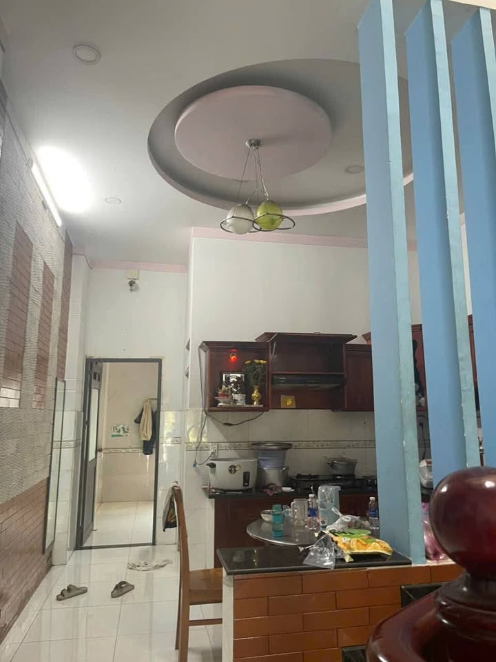 Nhà Mặt Tiền Đường Trần Thị Xanh, Dĩ An 84m² giá 4.98 tỷ - Kinh doanh sầm uất!