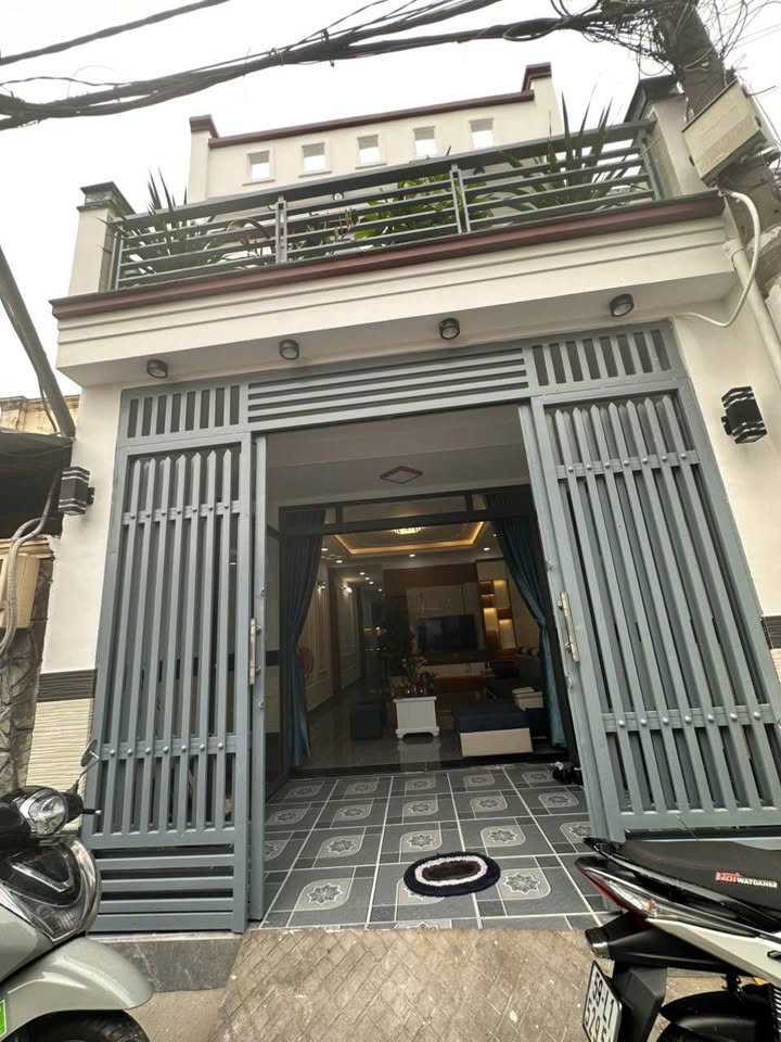 Nhà phố tại xã Đông Thạnh, Hóc Môn, 72m² giá 2.65 tỷ - Sổ hồng chính chủ, nội thất đầy đủ!