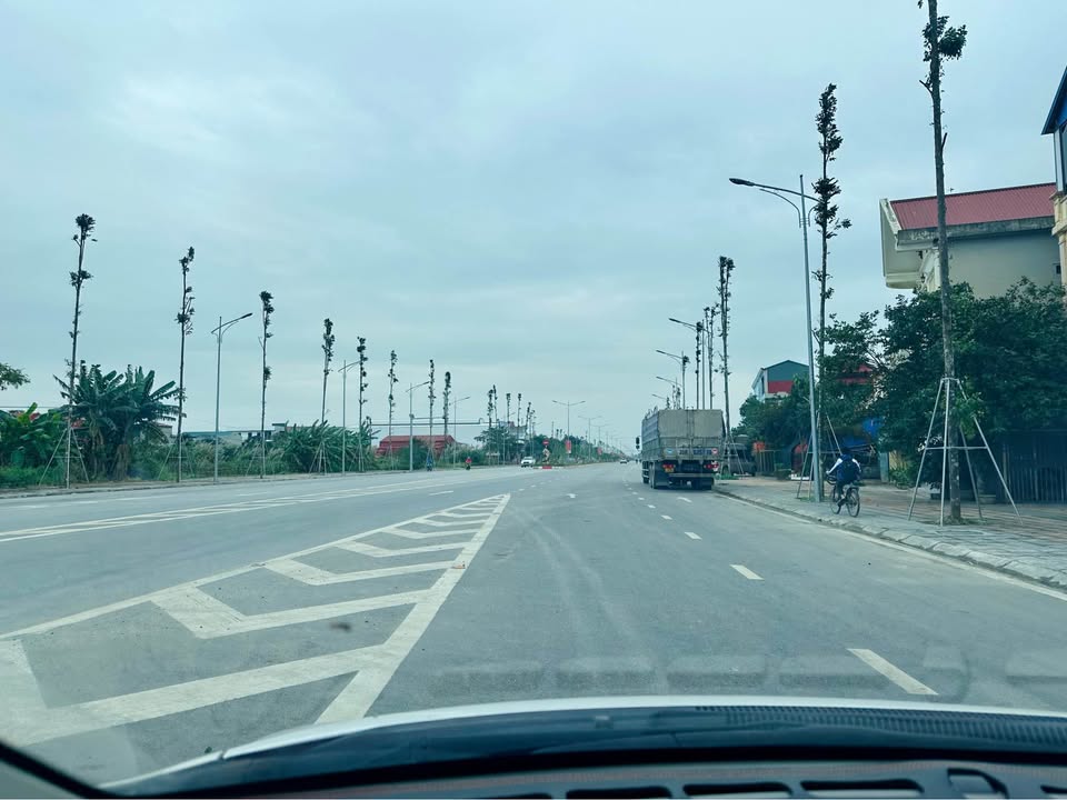 Lô Đất Phố Nam Phong Ninh Bình 100m² giá 3 tỷ - Đầy đủ tiện ích sống!