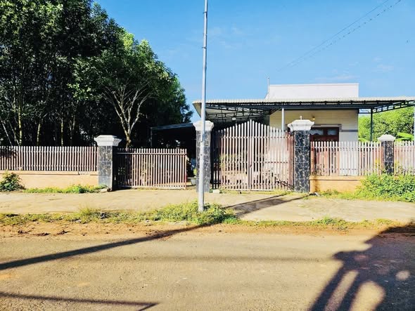 Đất nền mặt tiền tỉnh lộ 329, Hòa Hiệp, 6136m² giá 6.8 tỷ - Cơ hội đầu tư tuyệt vời!