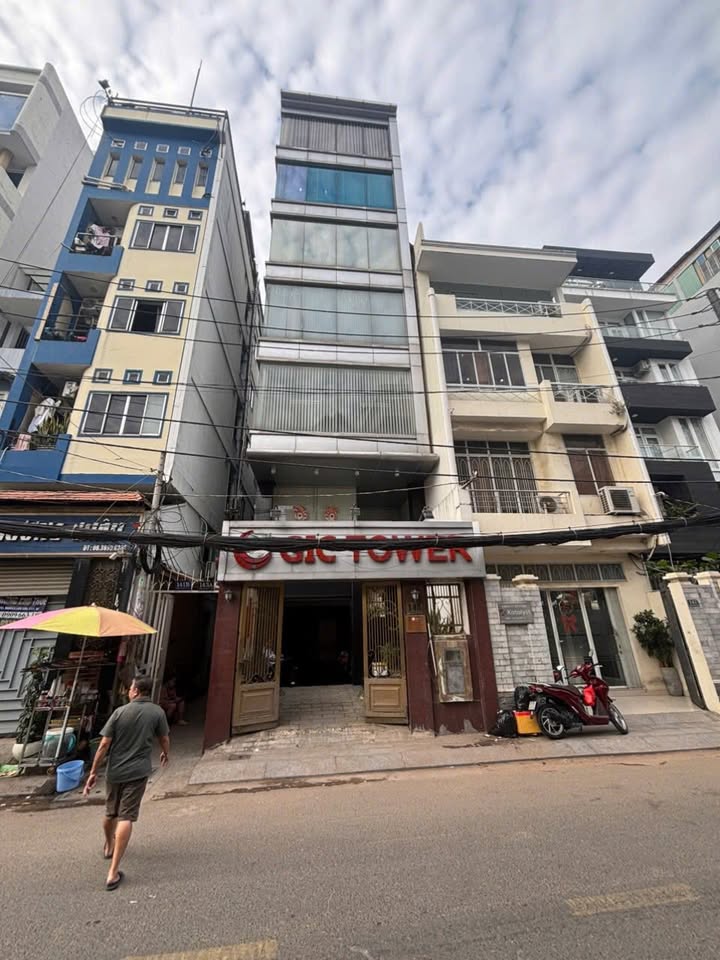 Nhà mặt tiền đường Nguyễn Cửu Vân, quận Bình Thạnh, diện tích 75m², cho thuê chỉ 90 triệu/tháng!