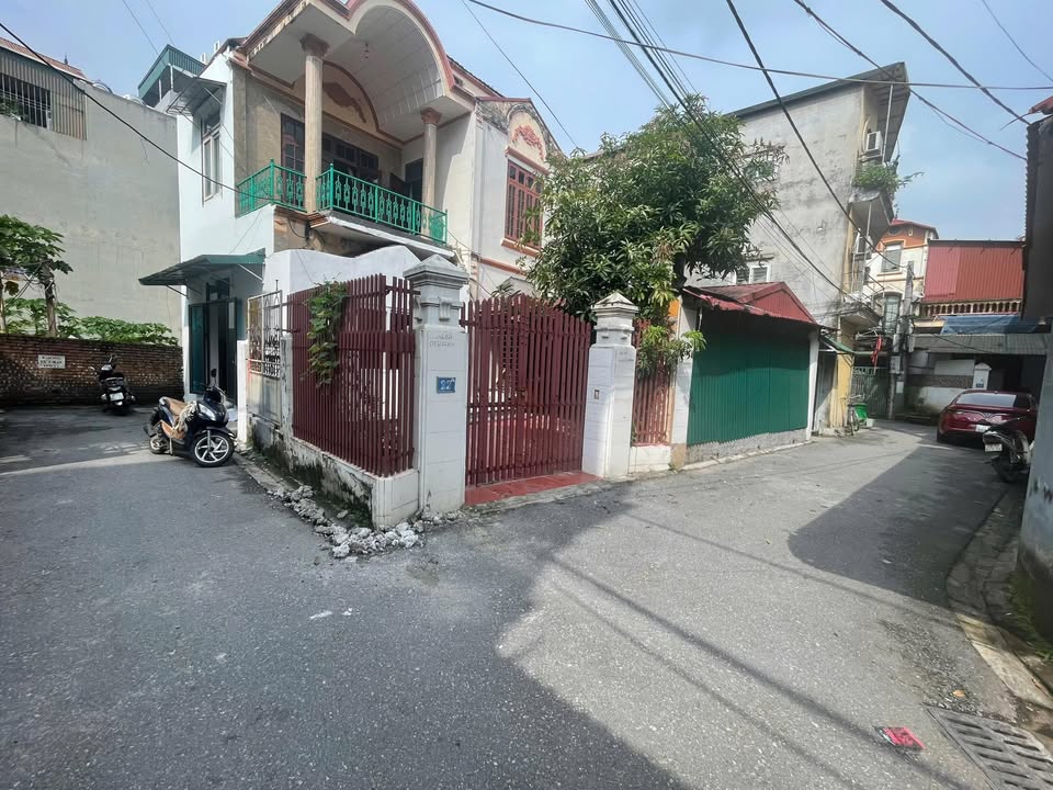 Đất lô góc Ngô Xuân Quảng, Gia Lâm 56m² giá chỉ 8 tỷ - Sổ đỏ chính chủ, ô tô vào tận nơi!