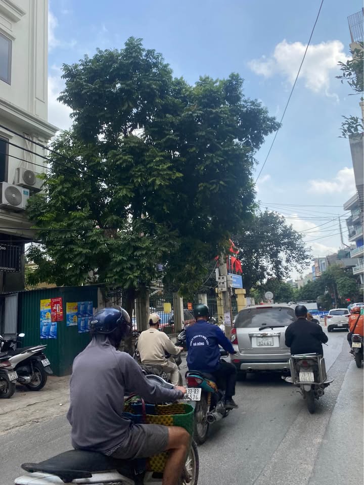 Nhà mặt phố Bà Triệu, Hà Đông 71m² giá thỏa thuận - Chính chủ bán gấp!