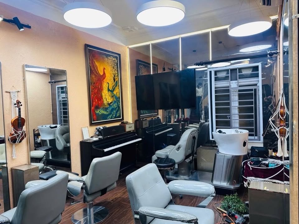 FrontHouse đường Khâm Thiên, quận Đống Đa, 22m² giá 5 tỷ - Kinh doanh đỉnh cao!