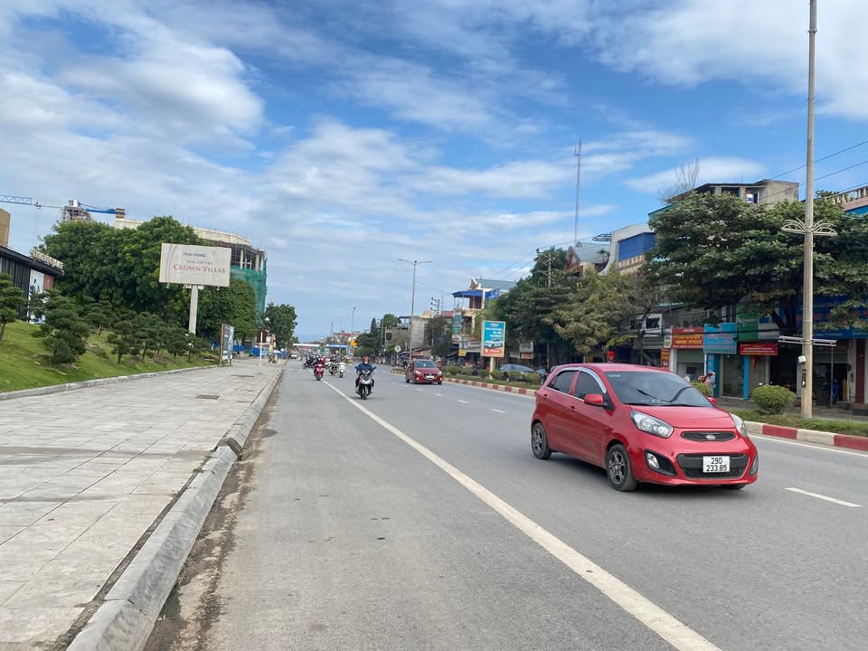 Nhà mới Gia Sàng Thái Nguyên 150m² giá 5 tỷ - Thiết kế hiện đại, sẵn sàng đón Tết!