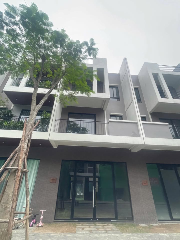 Nhà phố Campus Vinh 88m² giá 7 tỷ - Nhận nhà ở ngay!