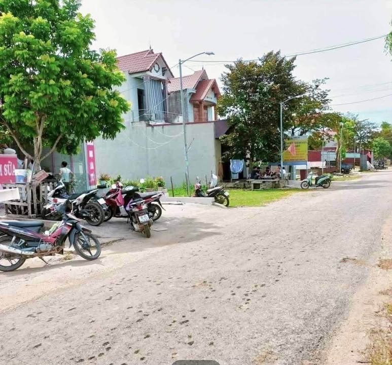 Đất đấu giá xã Thạch Bình, Thạch Thành 150m² giá 400 triệu - Kinh doanh sầm uất ngay mặt đường!