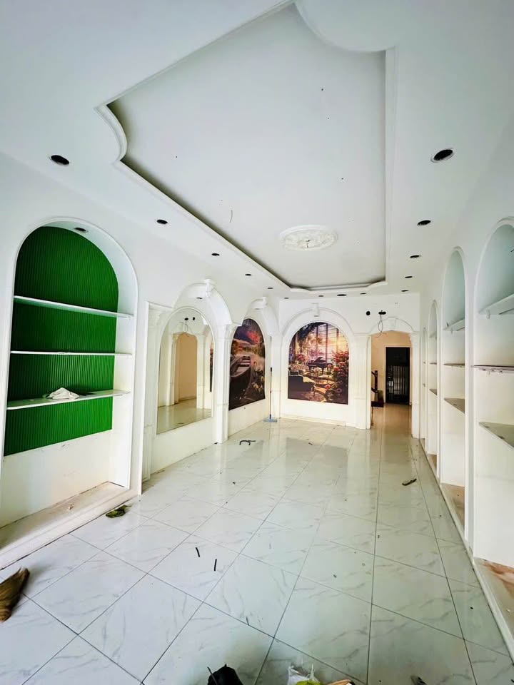 Nhà cho thuê mặt đường Nguyễn Đức Cảnh 80m² giá 40 triệu - Kinh doanh đỉnh cao!