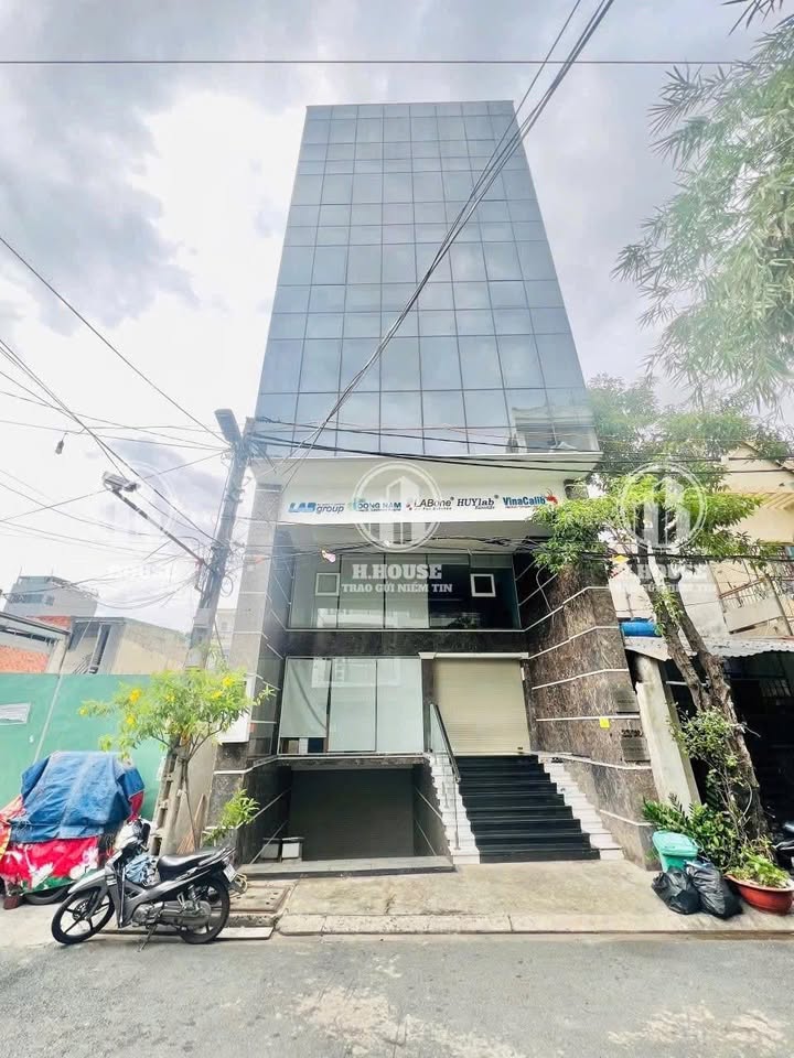 Building đường C1 Tân Bình 147m² giá 35 tỷ - Tiềm năng kinh doanh lớn!