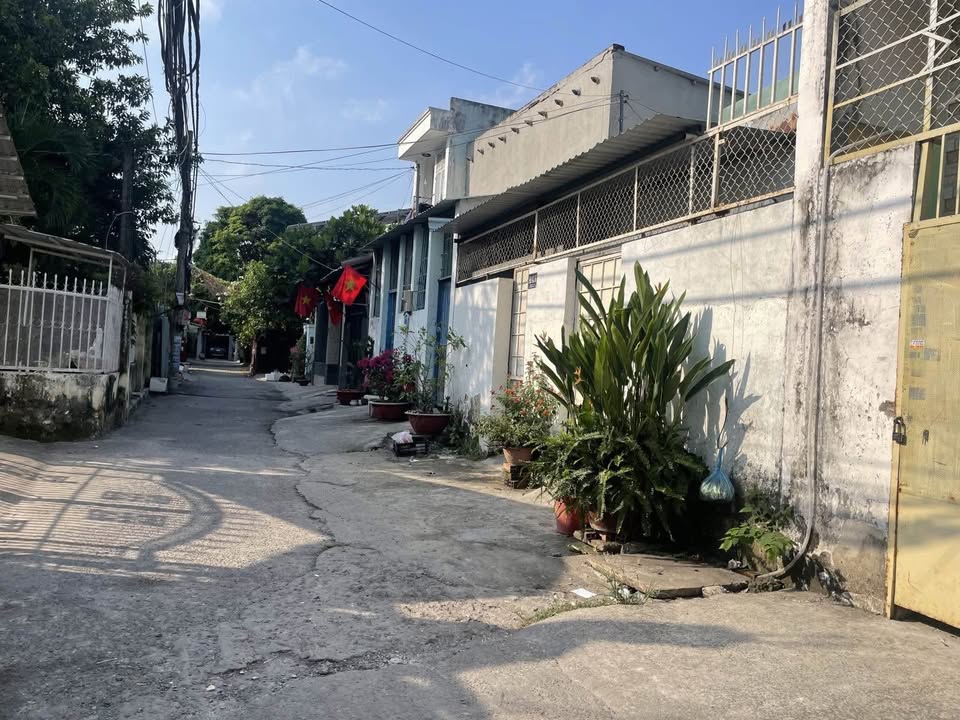 Nhà góc 134m² tại Vạn Phúc City, giá 7.3 tỷ - Cơ hội đầu tư tuyệt vời!