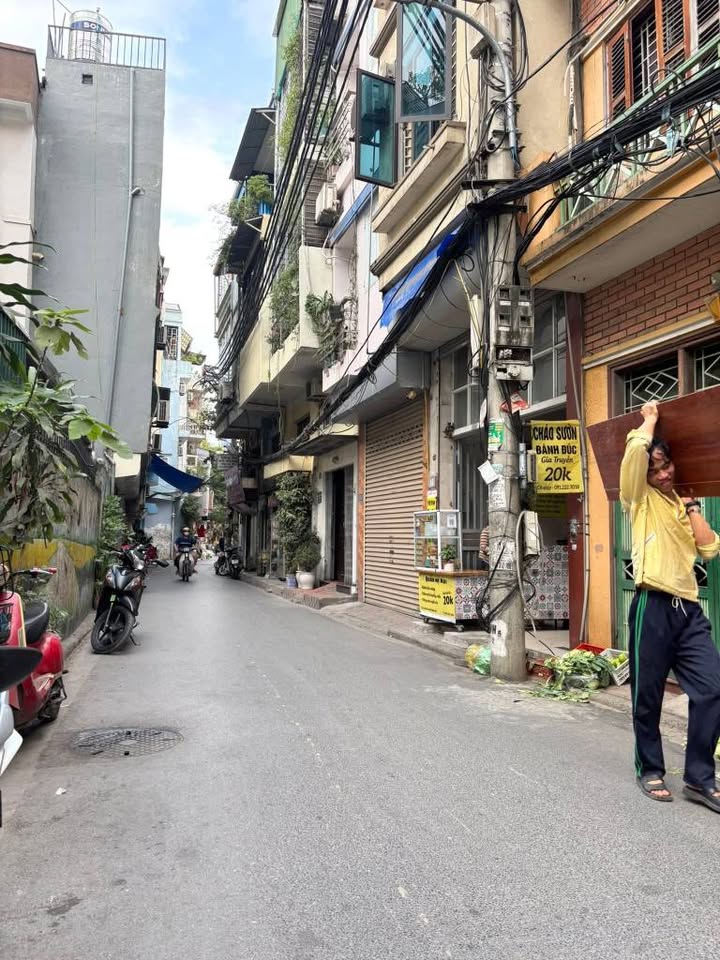 Bán nhà mặt phố Vĩnh Hồ Đống Đa 34m² giá 12 tỷ - Kinh doanh đắc địa!