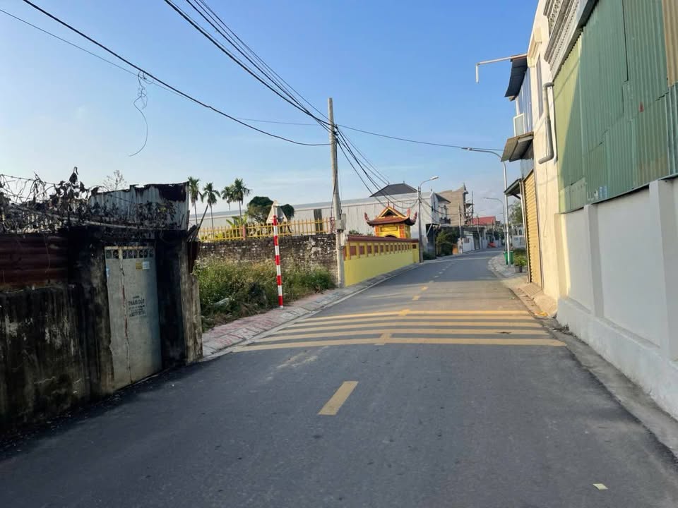 Đất nền Nam Sơn, An Dương 100m² giá thỏa thuận - Hướng Đông, Sổ đỏ chính chủ!