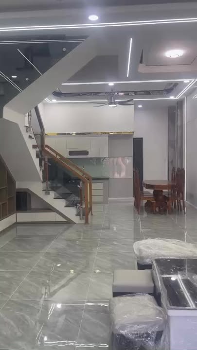 Nhà mặt tiền ĐT743, An Phú, Thuận An, 70m² giá 4.5 tỷ - Full nội thất cao cấp!