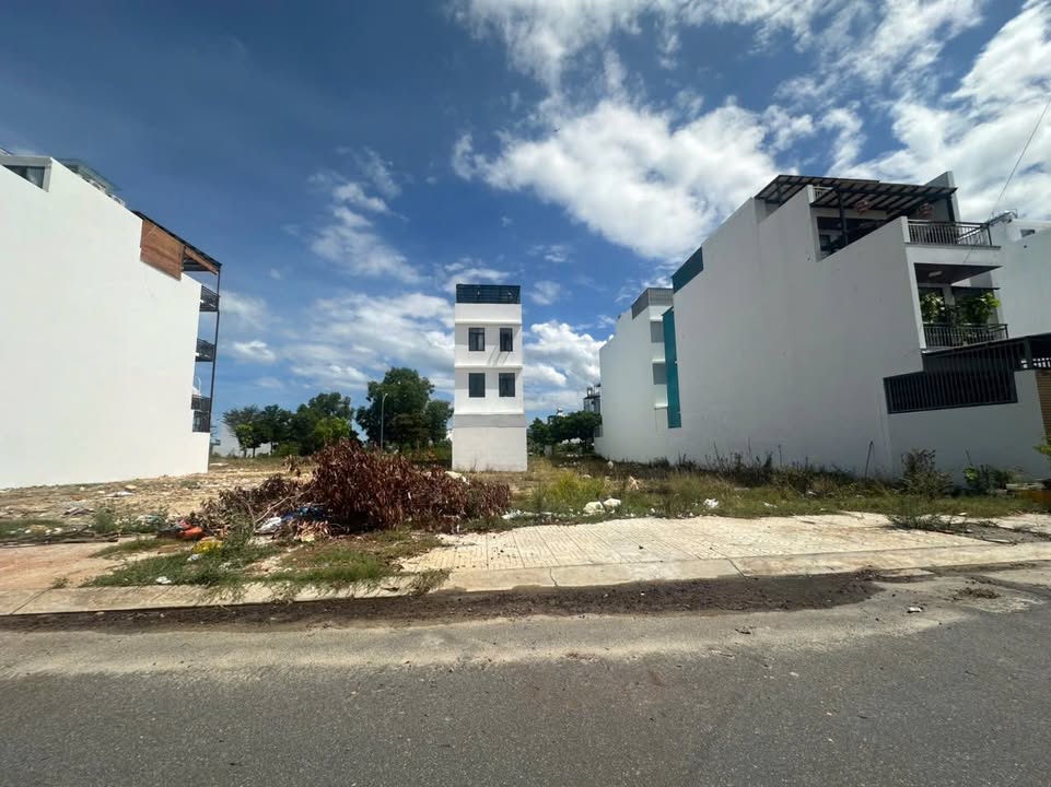 Đất nền Mỹ Gia Nha Trang 100m² giá 6.5 tỷ - Cơ hội đầu tư hiếm có!