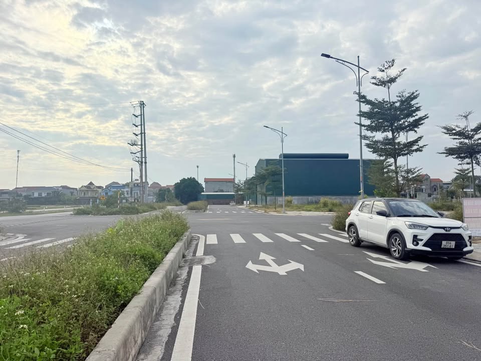 Đất nền Vân Du, Ân Thi 125m² giá chỉ 4 tỷ - Đối diện KCN số 6-7!