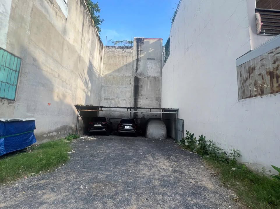 Đất nền Thủ Đức 154m² giá 8.1 tỷ - Sổ hồng riêng, thương lượng tốt!