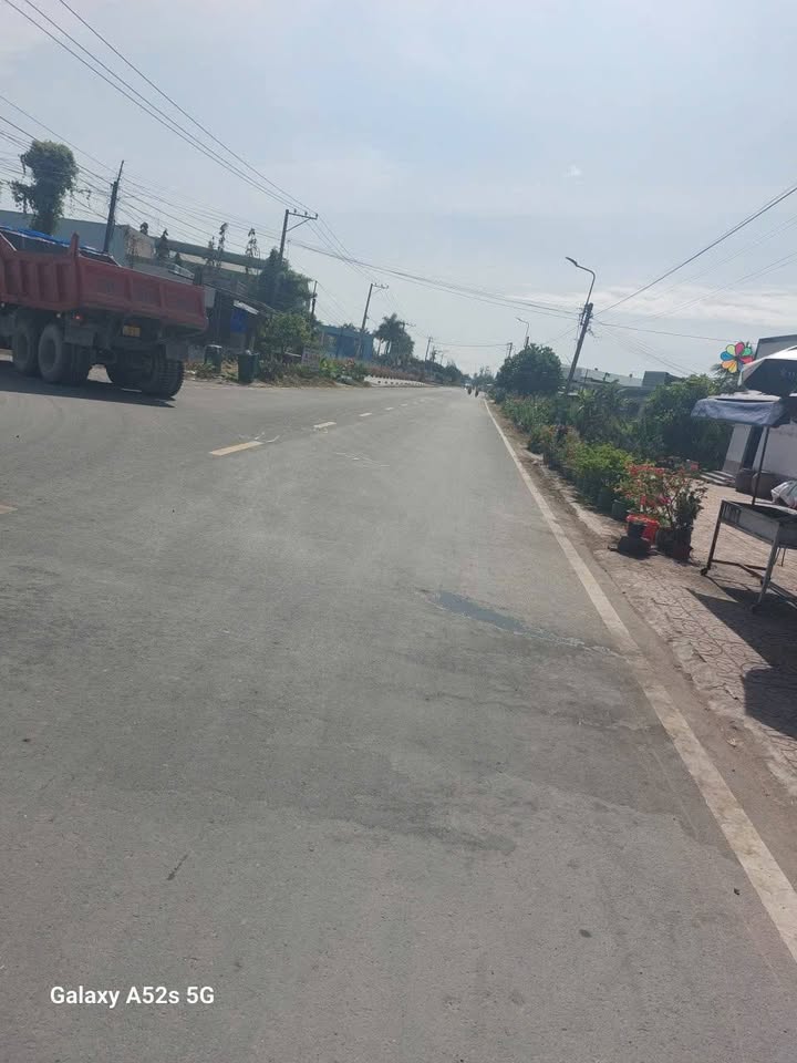 Đất nền xã Cái Nhum, huyện Mang Thít, Vĩnh Long 7.138m² - Giá chỉ 2.855 tỷ