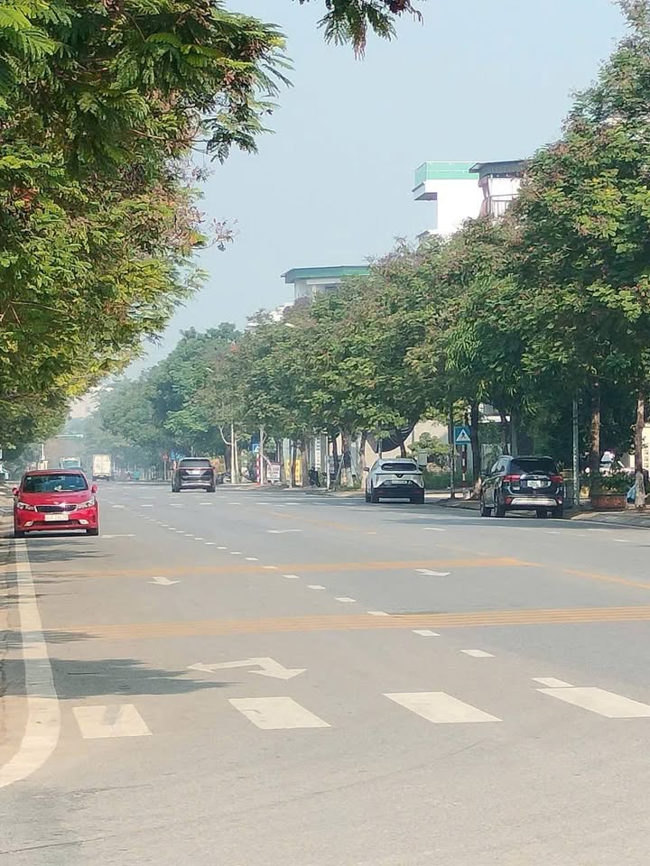 Lô đất biệt thự Nam Vĩnh Yên 396m² giá 11.88 tỷ - Cơ hội đầu tư hấp dẫn!