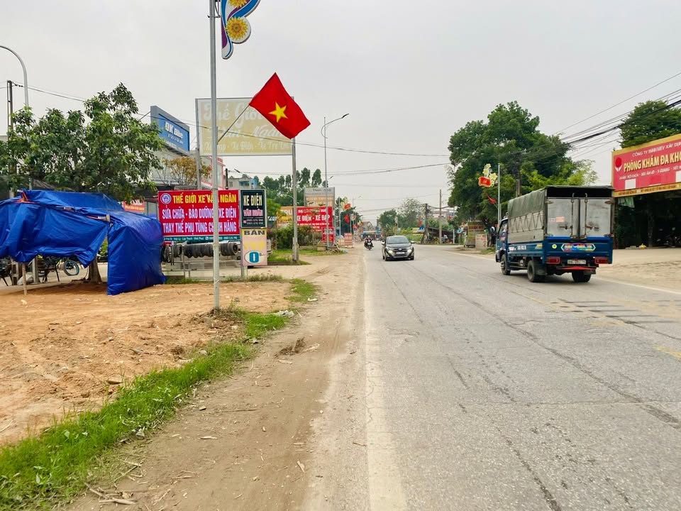 Đất thổ cư Hợp Lý Lập Thạch 100m² giá 3 tỷ - Vị trí đắc địa, đầu tư tốt!