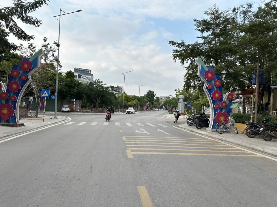 Bán lô góc FrontHouse tại Vĩnh Yên, Vĩnh Phúc 210m² - Vị trí đắc địa cho kinh doanh!