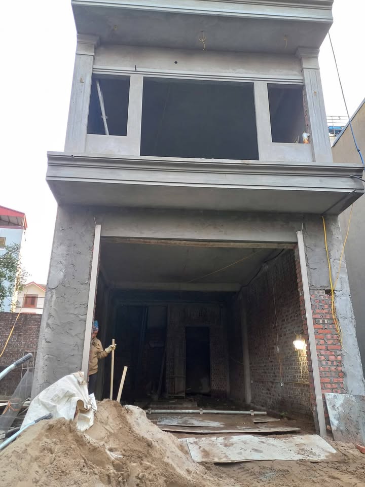 Nhà riêng Thạch Bàn - 50m², giá 1 tỷ - Thiết kế Tân Cổ Điển, ô tô vào nhà!