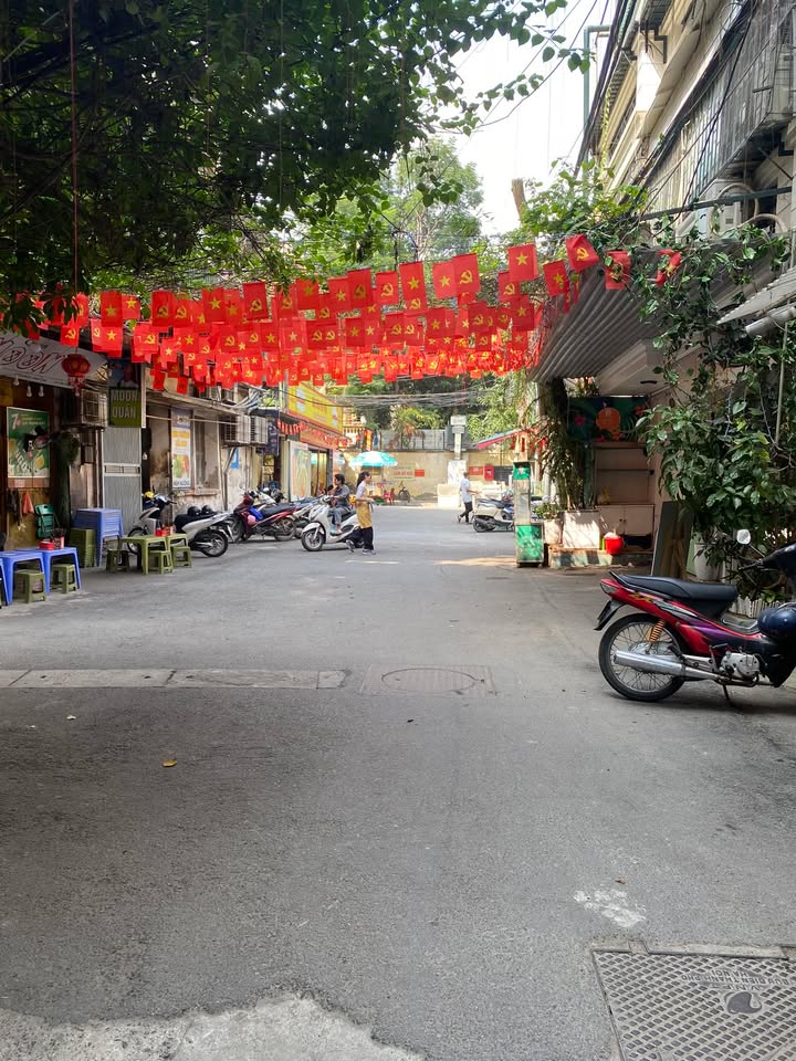 Nhà phố Trần Khát Chân, Hai Bà Trưng 37m² giá 7,85 tỷ - Thiết kế hiện đại, sẵn sàng đón Tết!