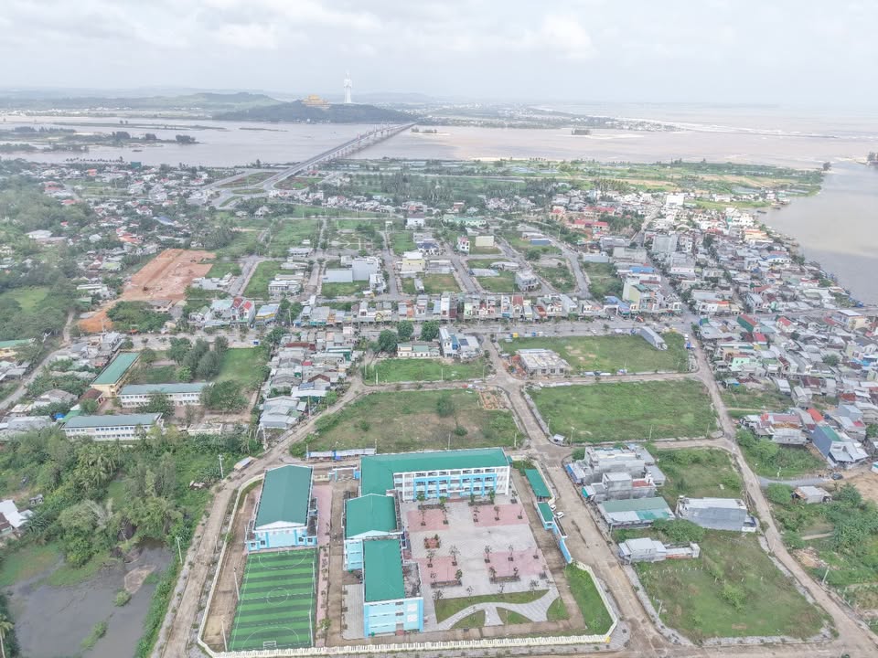 Lô đất biệt thự KDC Nghĩa Phú, Tư Nghĩa, 200m² - Đầu tư sinh lời ngay!