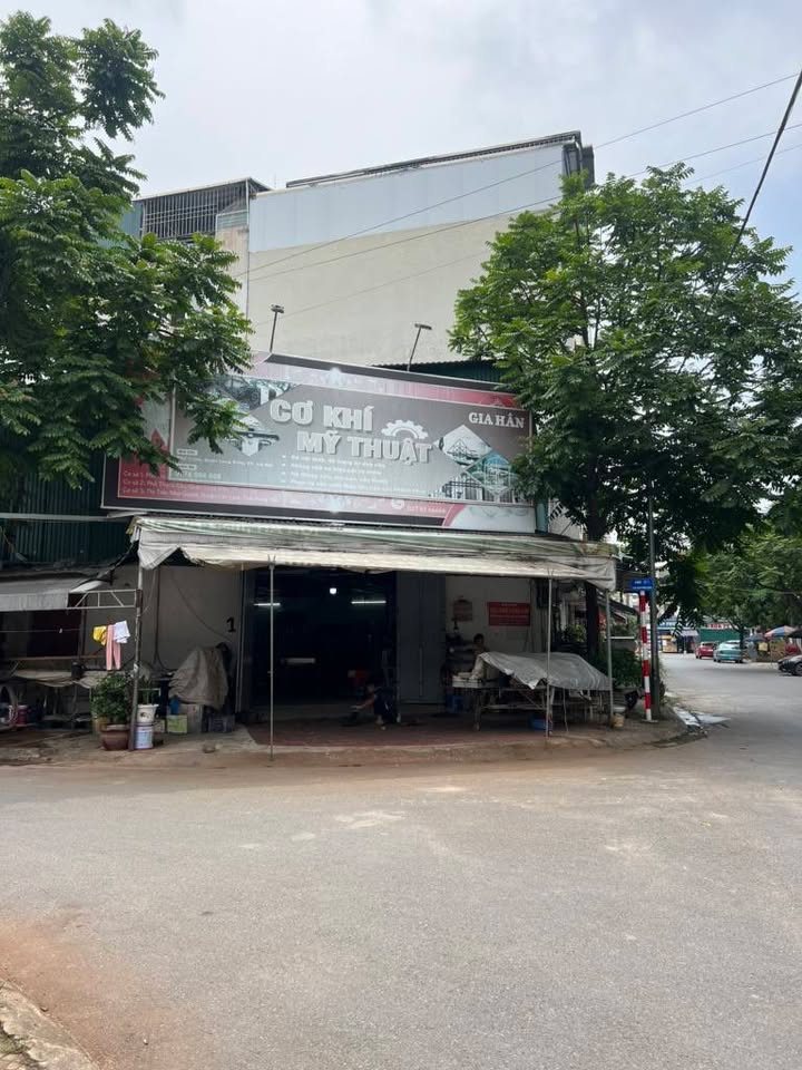 Đất phân lô Trần Đăng Khoa Long Biên 90m² giá 30 tỷ - Đầu tư sinh lời ngay!