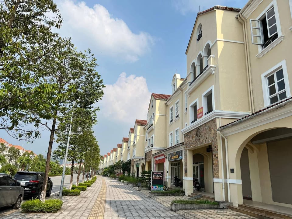 Cho thuê shophouse Nam An Khánh 188m² giá từ 15 triệu - Vị trí đắc địa, thuận tiện kinh doanh!