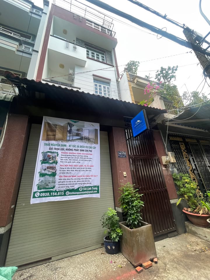 Ký Túc Xá Dịch Vụ Thủ Đức 1.3 triệu - Full Nội Thất, Gần Trường Học!