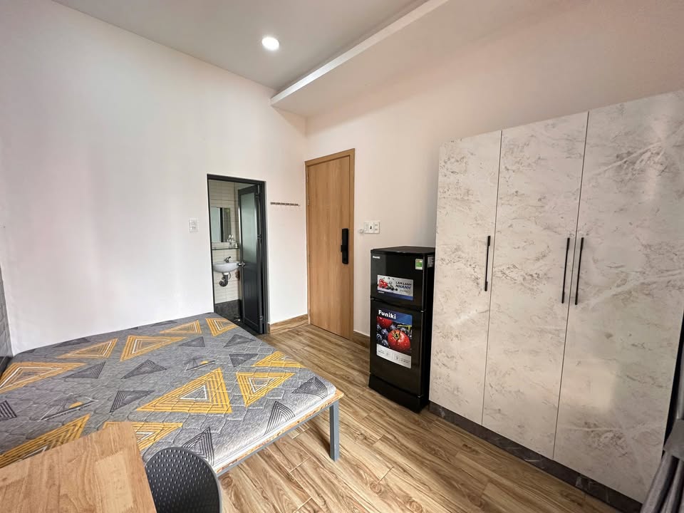 Phòng cho thuê tại 282 Bùi Hữu Nghĩa, Bình Thạnh - Full nội thất, tách bếp, ban công