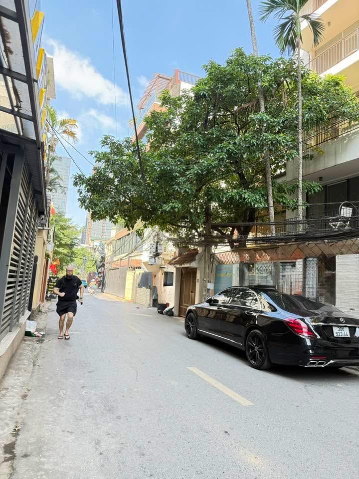 Nhà phố lô góc tại Quảng An, Tây Hồ 150m² giá 4x tỷ - Dòng tiền cao từ khách thuê!