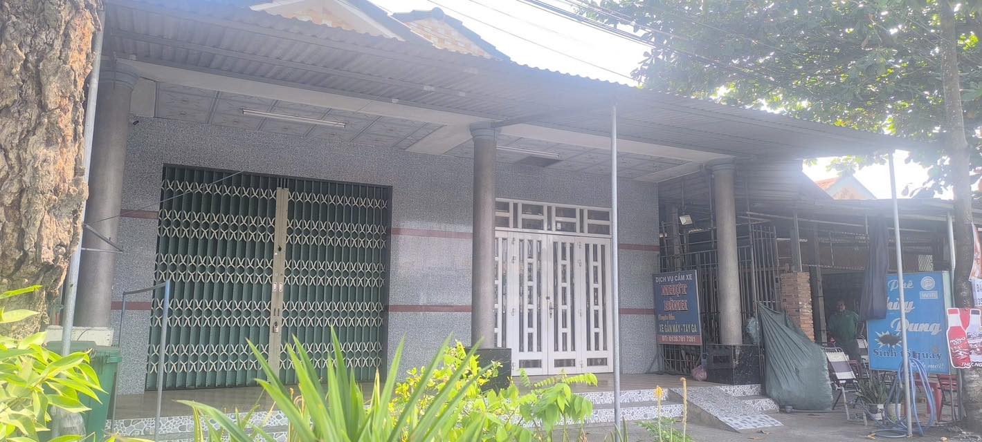 Nhà mặt tiền Quốc lộ 60, Mỏ Cày Bắc 70m² giá 3 tỷ - Cơ hội đầu tư tuyệt vời!