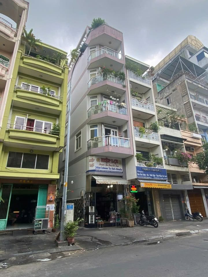 Nhà mặt tiền Ký Con, Quận 1, 68m² giá 60 triệu - Thuận tiện kinh doanh ngay!