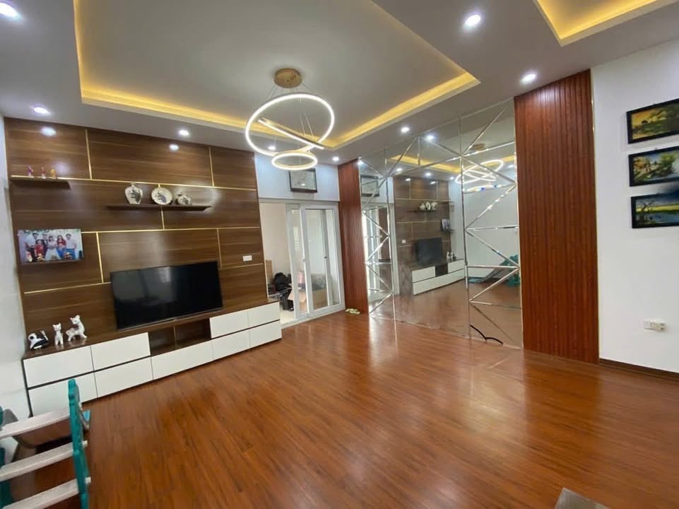 Căn hộ Tecco Garden Thanh Trì 88m² giá 9 triệu - Nhà mới đẹp, ở ngay!