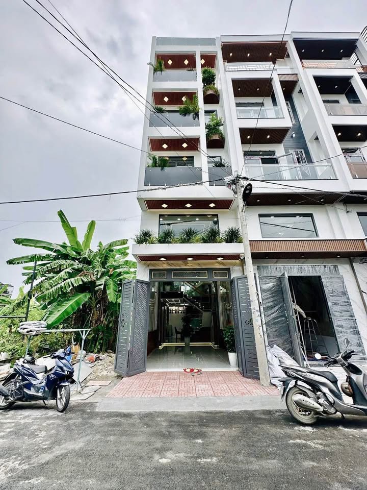 Nhà phố Thạnh Xuân 25, Quận 12, 58m² giá 7.15 tỷ - Sổ hồng riêng, nội thất cao cấp!