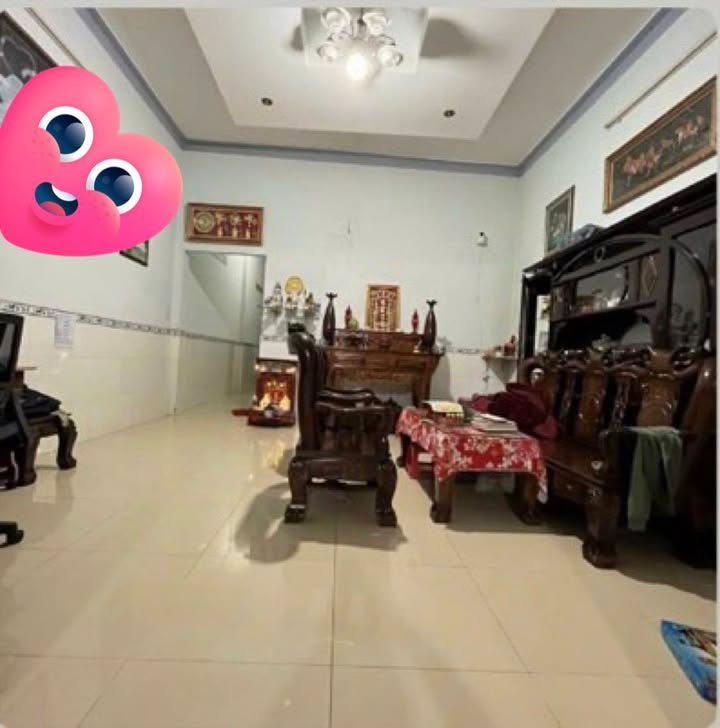 Nhà mặt tiền đường Tân Hiệp Hóc Môn 120m² giá 4.8 tỷ - Sổ hồng riêng, chính chủ!