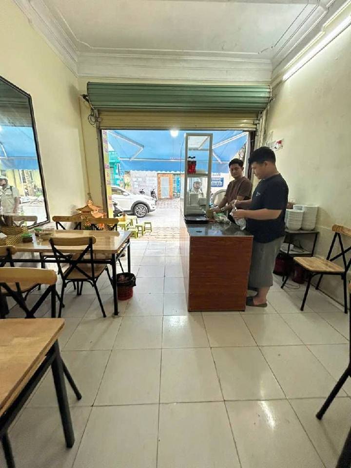 Bán nhà mặt phố Nguyễn Viết Xuân, Hà Đông 34m² giá 10.3 tỷ - Kinh doanh sầm uất!