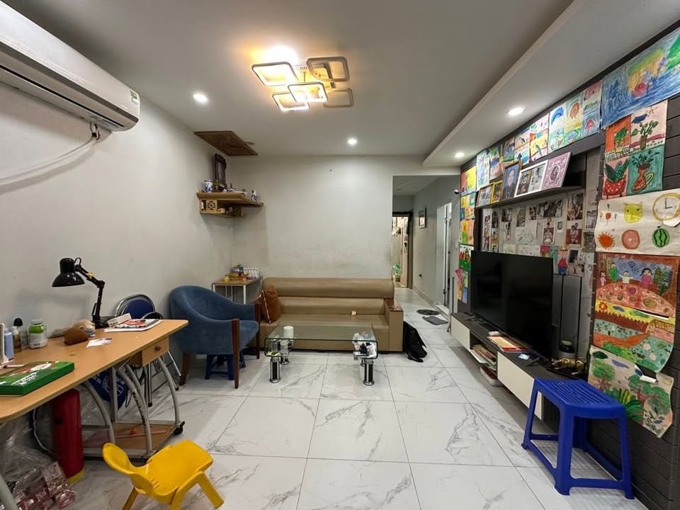 Căn hộ TT Giảng Võ 120m² giá 6.2 tỷ - Full nội thất, sẵn ở ngay!