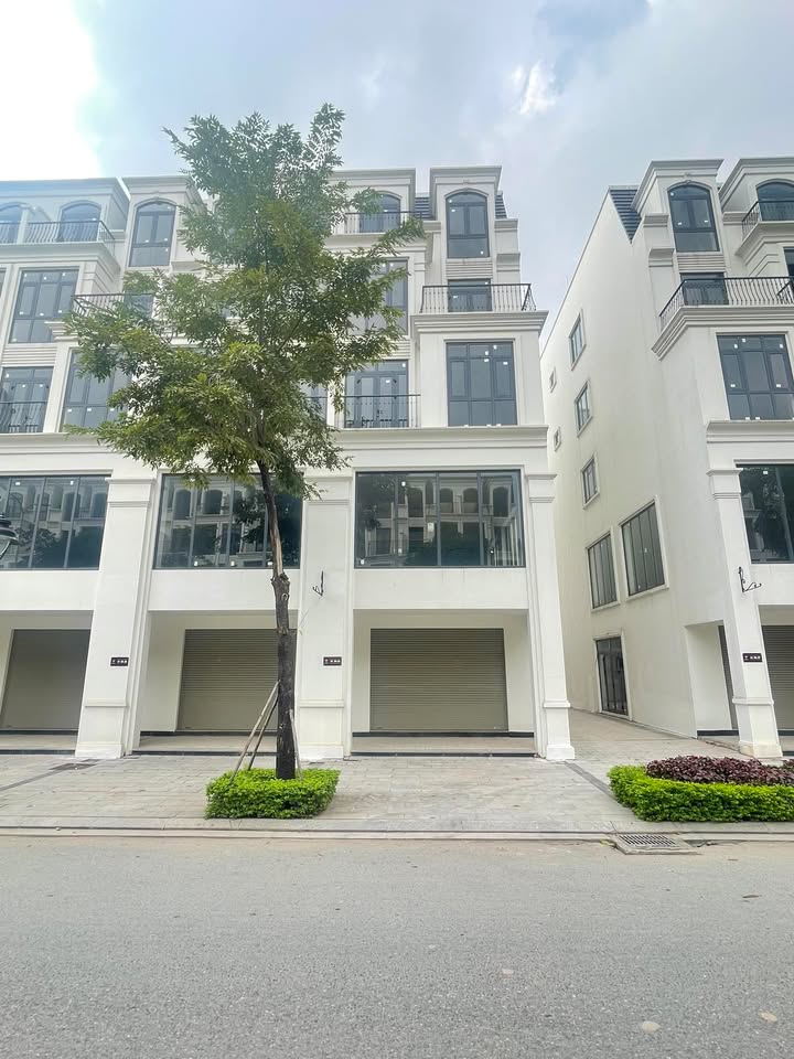 Townhouse Hinode Royal Park Hoài Đức 100m² giá 22,7 tỷ - Đầu tư an toàn, thanh khoản cao!