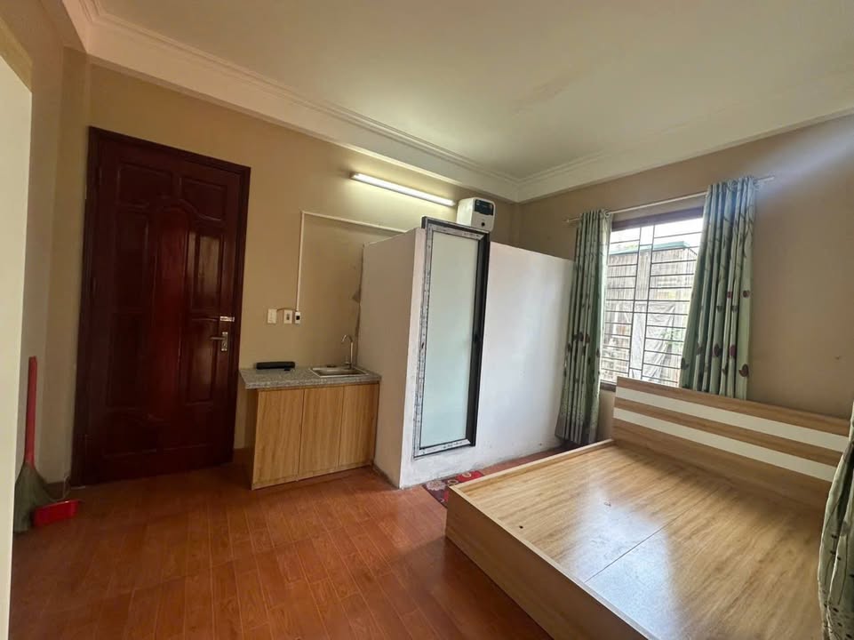 Căn hộ cho thuê 10 Kim Mã Thượng, Ba Đình giá 3.5 triệu - Không giới hạn người ở!