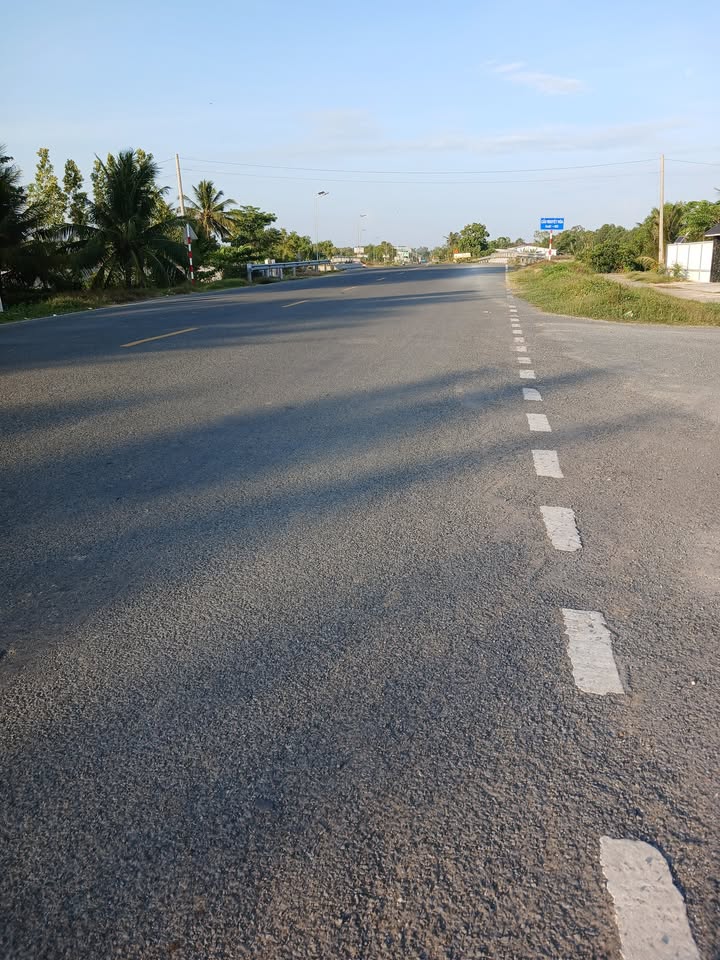 Đất thổ cư mặt tiền kênh Nguyệt Hóa 110m² giá 480 triệu - Cơ hội đầu tư tuyệt vời!