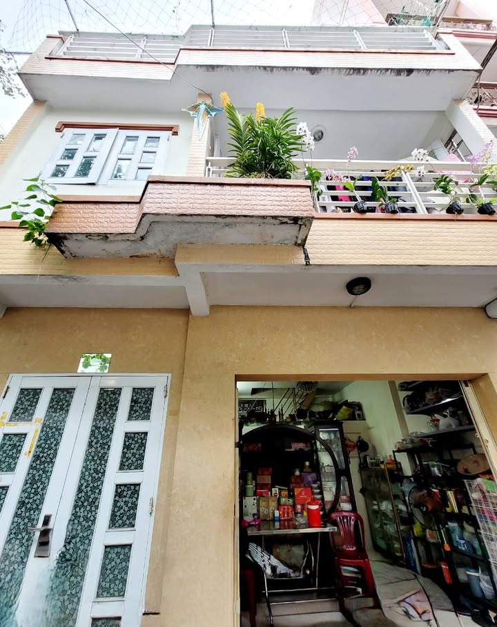 Nhà phố Hồ Thị Kỷ Q10 28m² giá 5 tỷ - Hẻm xe hơi, vừa ở vừa kinh doanh!
